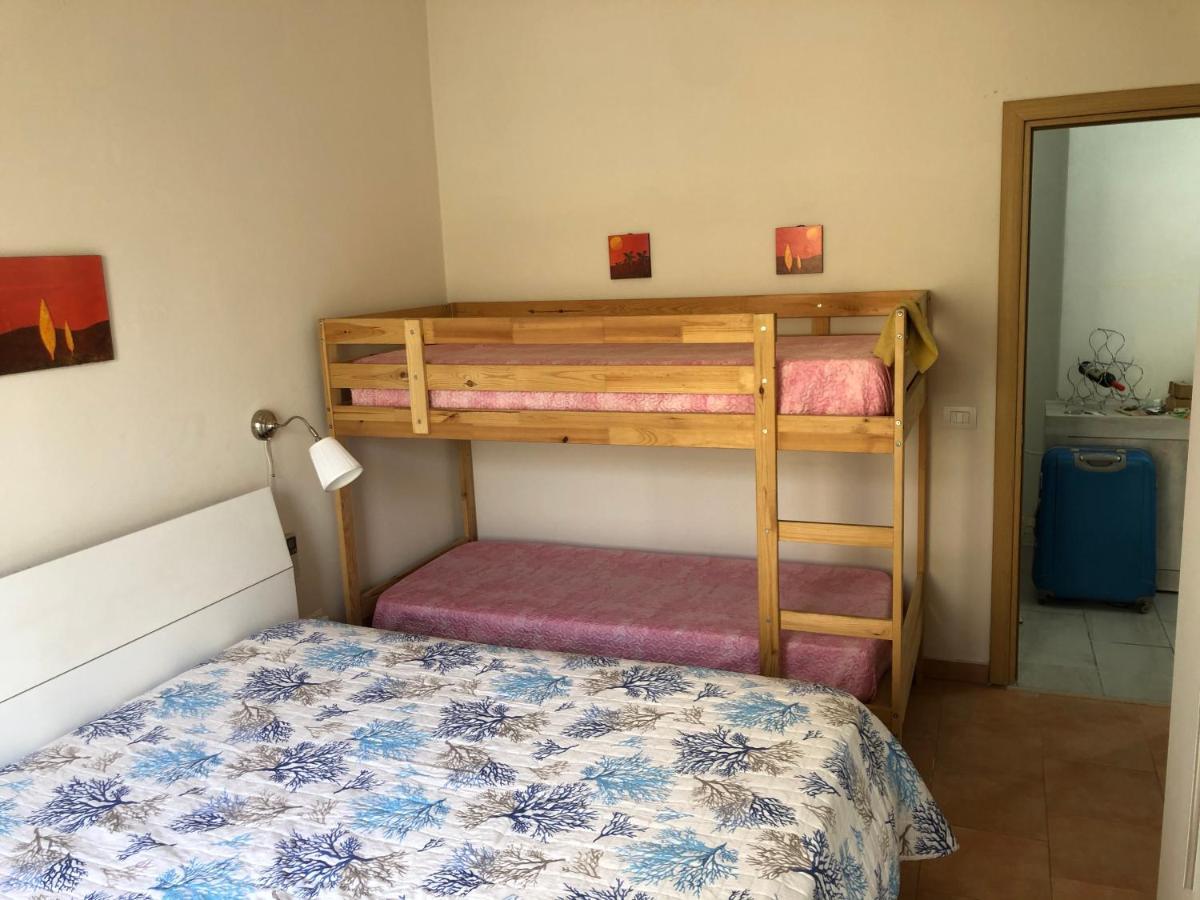 Pia Beach House Баколи Экстерьер фото